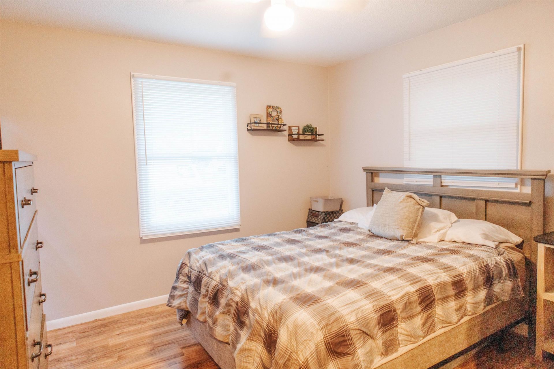 1298 Forestbrook Rd.  Photo 14