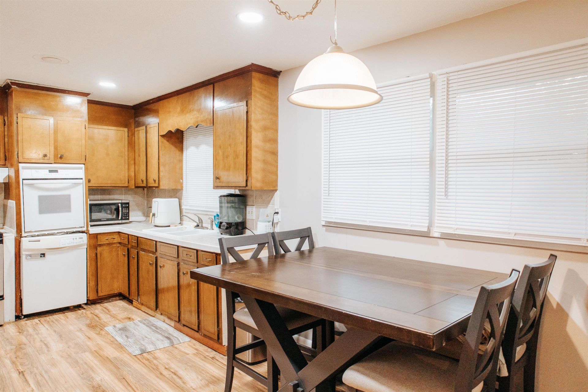 1298 Forestbrook Rd.  Photo 8
