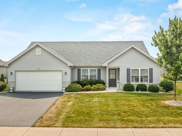 910 Madison Avenue, MCHENRY, IL 60050