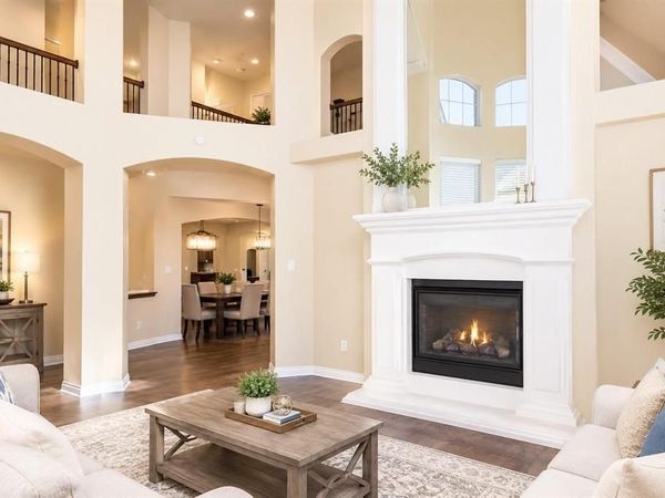 2719 Explorador, Grand Prairie, TX 75054