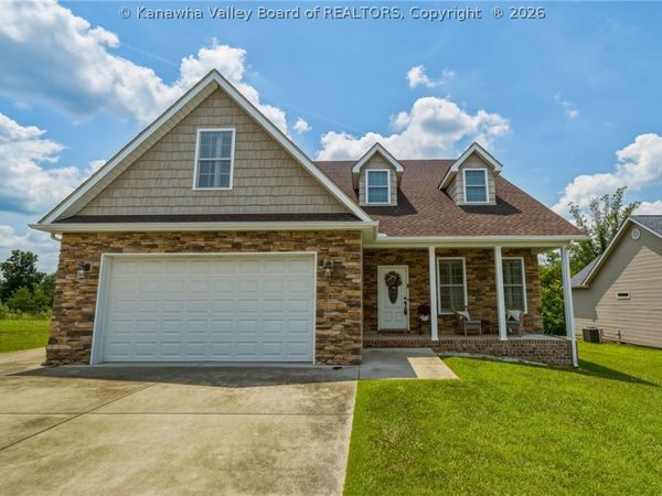 436 Aviators Pointe, Eleanor, WV 25070