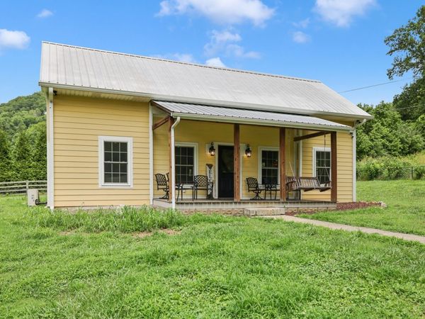 1720 Dog Branch Rd , Dixon Springs, TN 37057