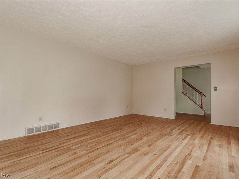 2218 Croydon Road, Twinsburg, OH 44087 Photo 4
