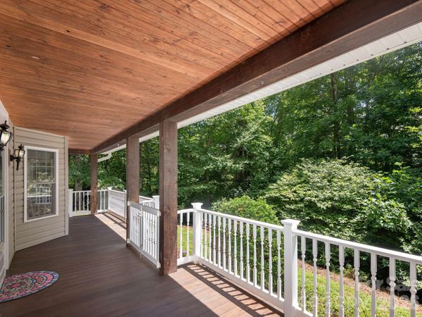 49 Indian Ridge Trail , Hendersonville, NC 28739