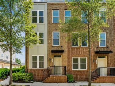 1121 S LINCOLN STREET, ARLINGTON, VA 22204