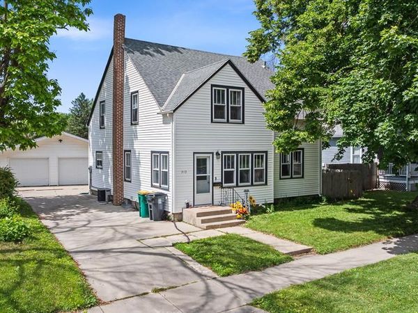 312 S 6th Street, Marshall, MN 56258