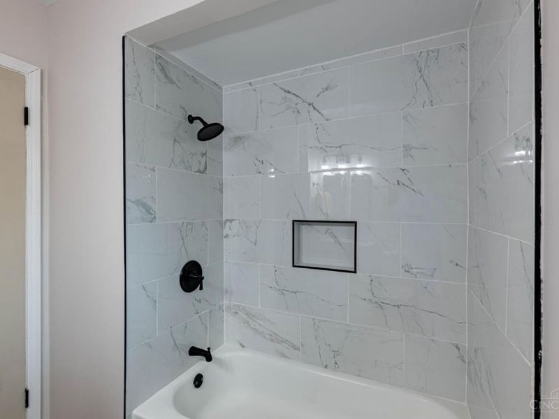 2803 Westbrook Drive, Cincinnati, OH 45211 Photo 16
