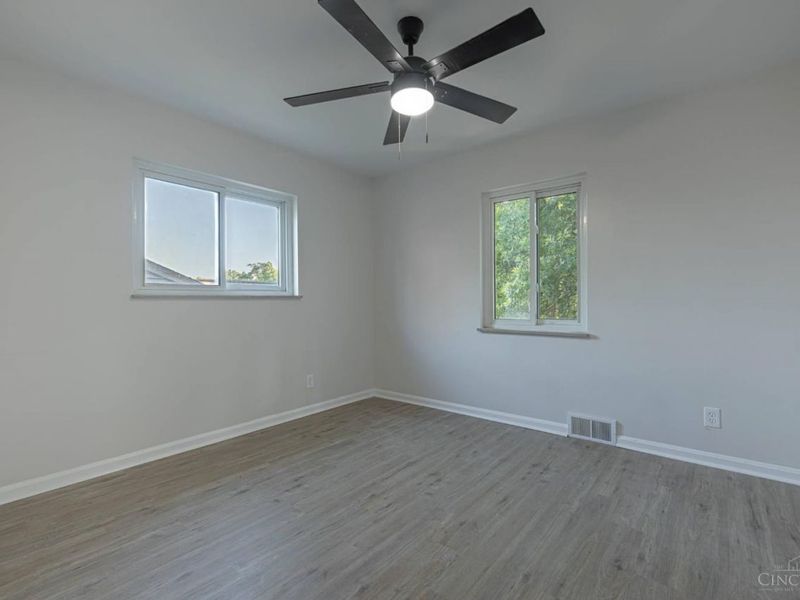 2803 Westbrook Drive, Cincinnati, OH 45211 Photo 19