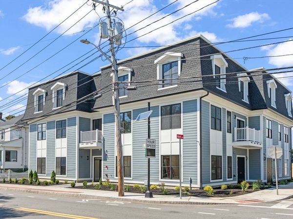 260 Elm St, Everett, MA 02149