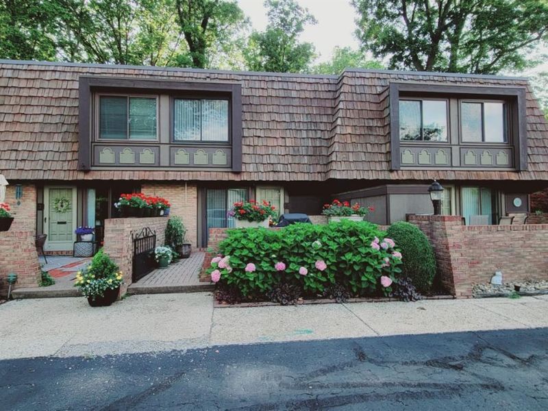 1120 By The Shores Drive, Unit 2, Huron, OH 44839 Photo 1