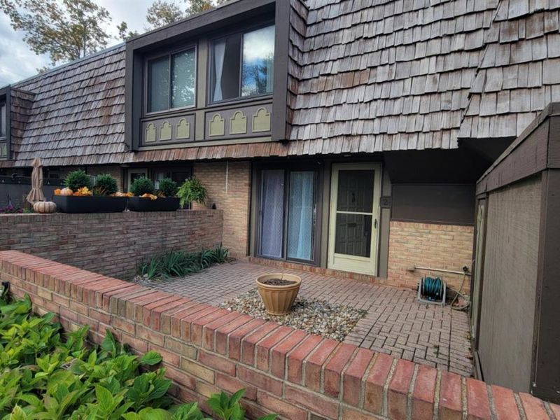 1120 By The Shores Drive, Unit 2, Huron, OH 44839 Photo 2