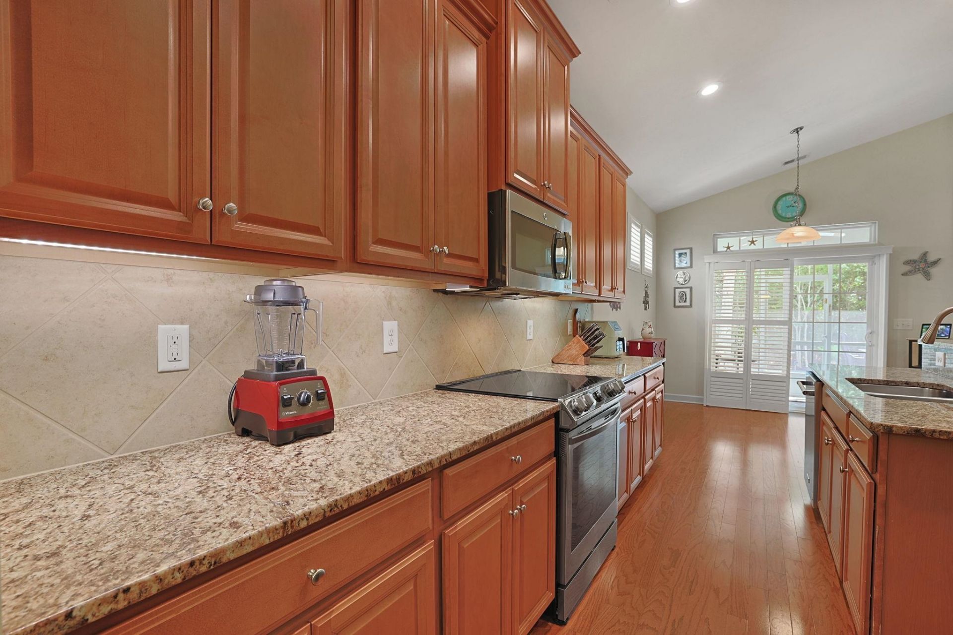 1493 Culbertson Ave. Photo 11