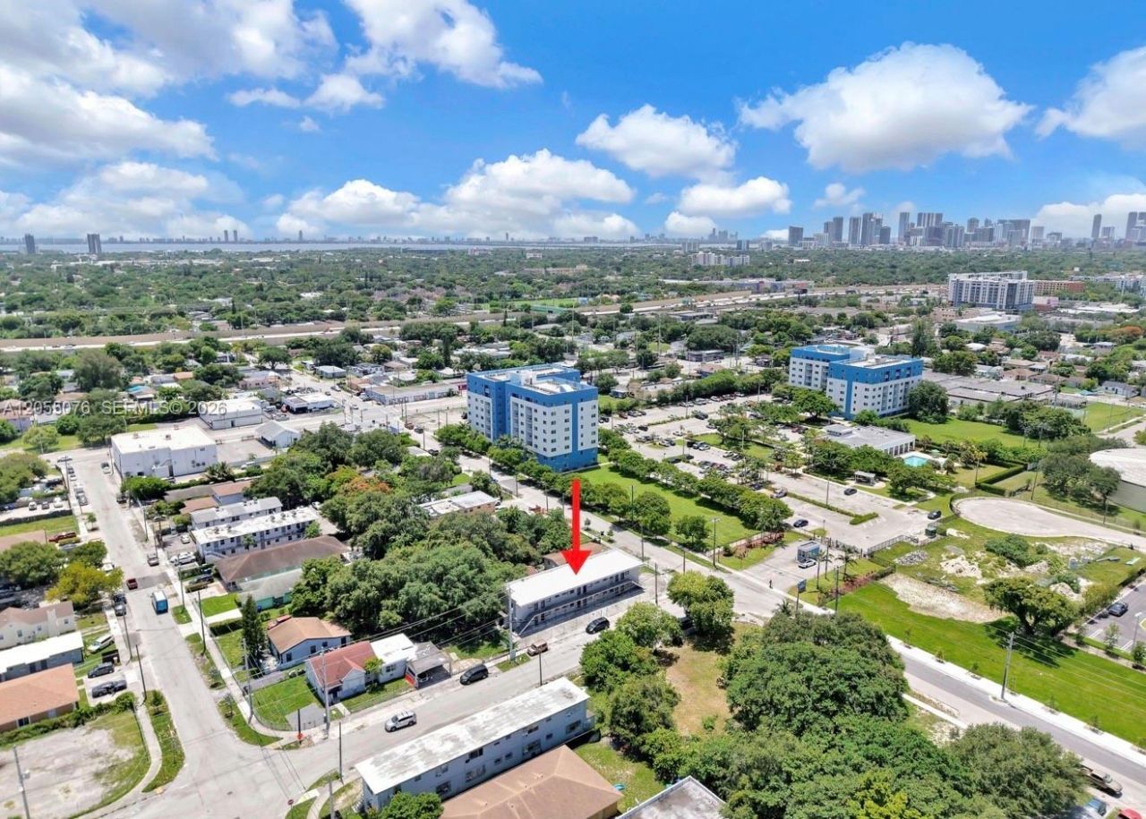 6901 NW 8th Ave , Miami, FL 33150 Photo
