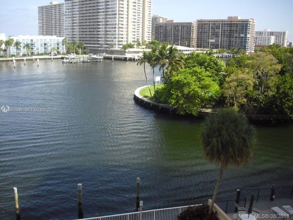 121 Golden Isles Dr , Unit 407, Hallandale Beach, FL 33009