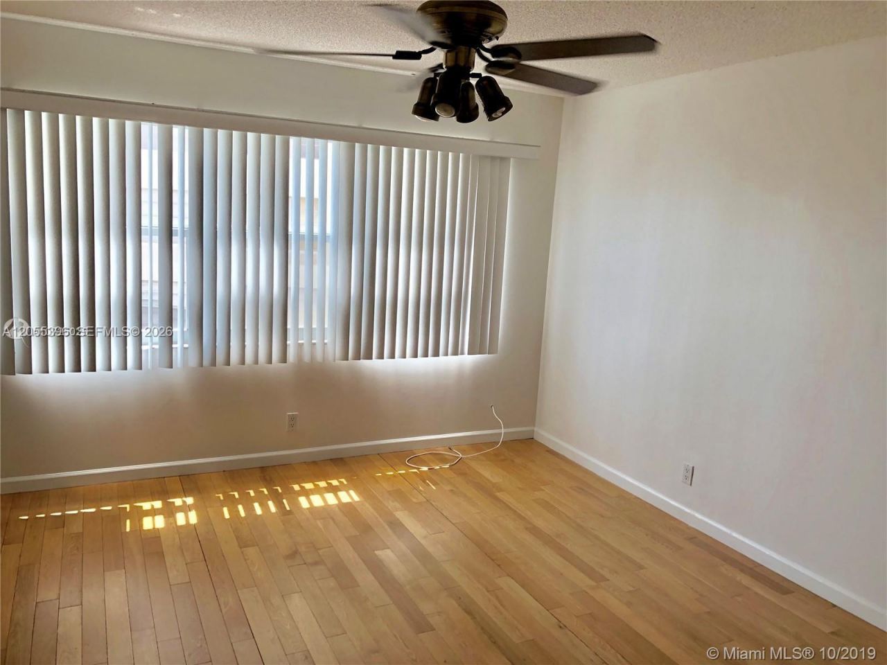 121 Golden Isles Dr , Unit 407, Hallandale Beach, FL 33009 Photo
