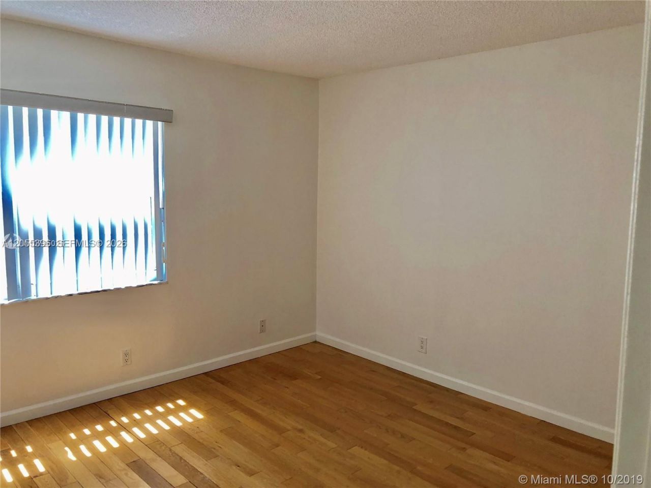 121 Golden Isles Dr , Unit 407, Hallandale Beach, FL 33009 Photo