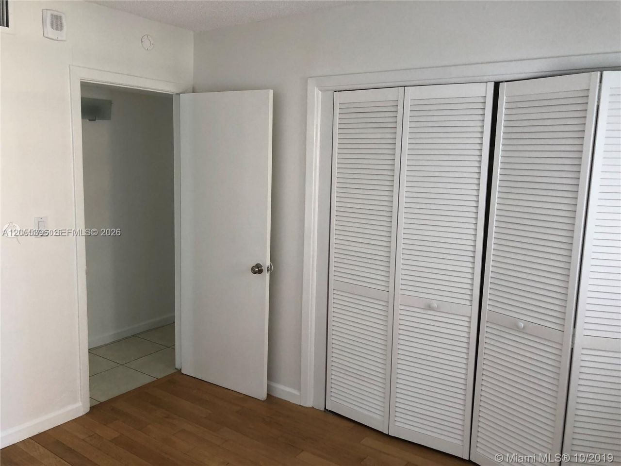 121 Golden Isles Dr , Unit 407, Hallandale Beach, FL 33009 Photo