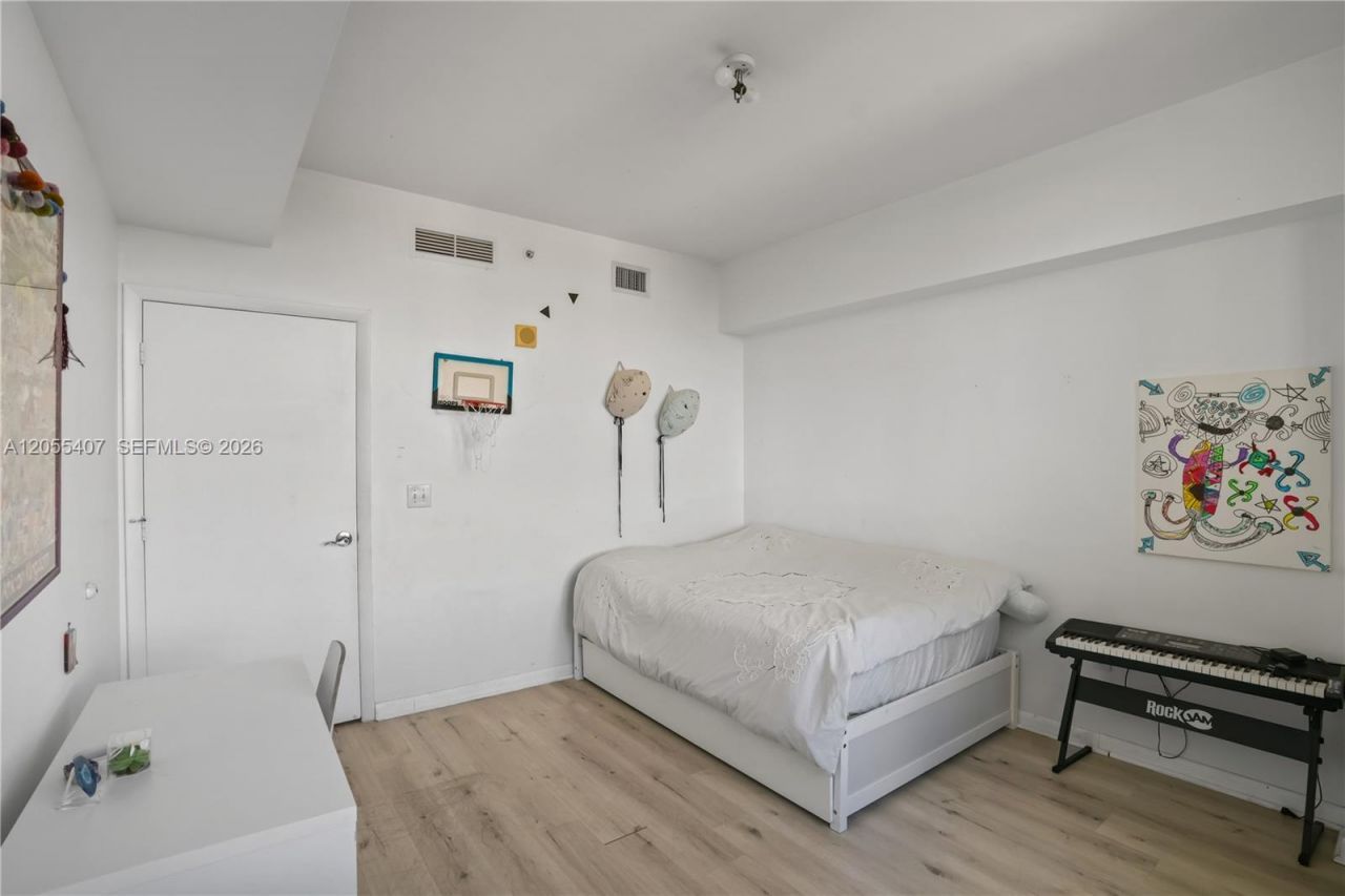 3330 NE 190th St, Unit 1010, Aventura, FL 33180 Photo