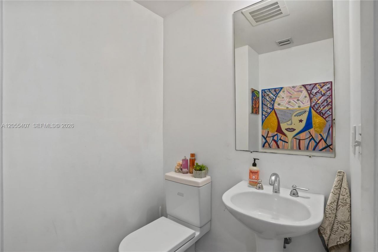 3330 NE 190th St, Unit 1010, Aventura, FL 33180 Photo