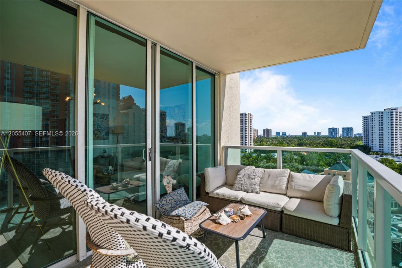 3330 NE 190th St, Unit 1010, Aventura, FL 33180 Photo