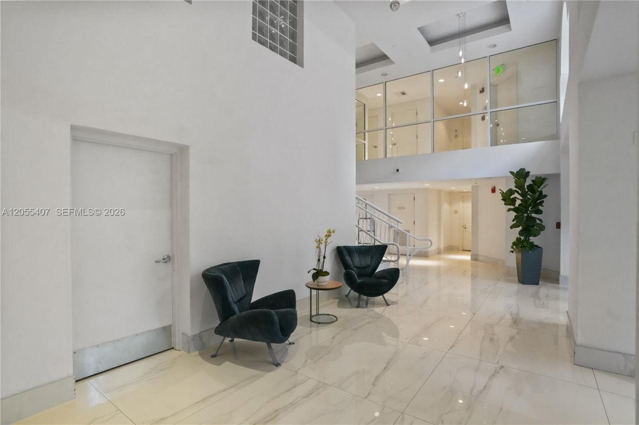3330 NE 190th St, Unit 1010, Aventura, FL 33180 Photo