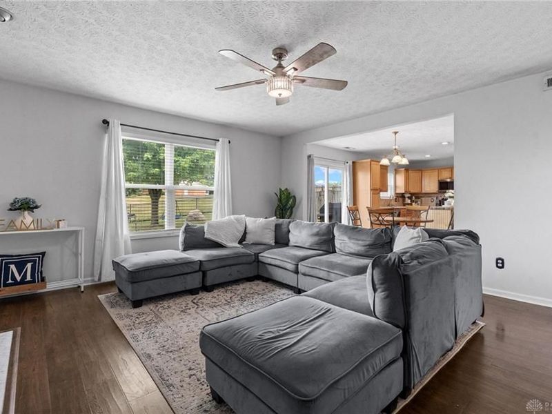 1027 Gleason Drive, Riverside, OH 45424 Photo 10