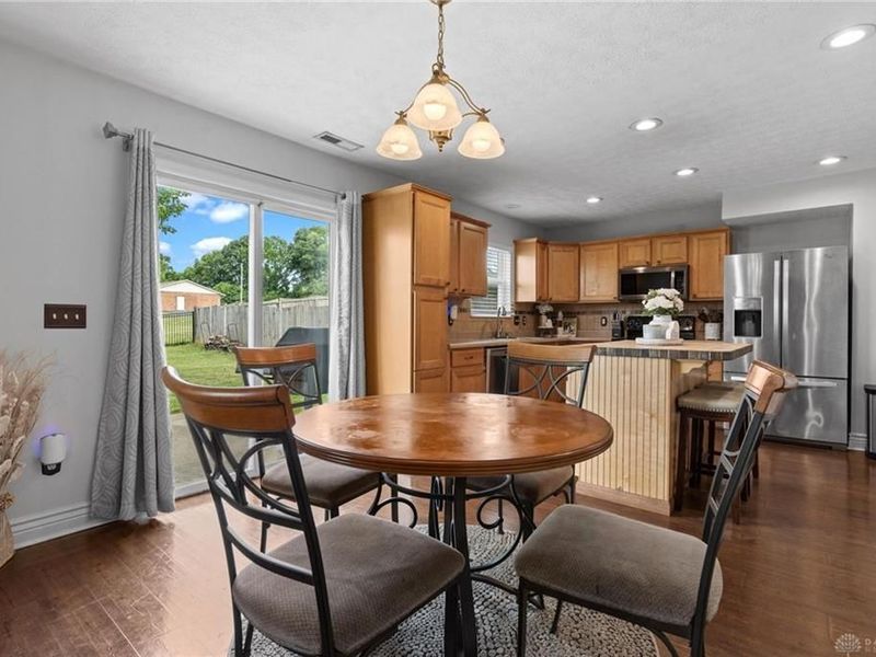 1027 Gleason Drive, Riverside, OH 45424 Photo 14