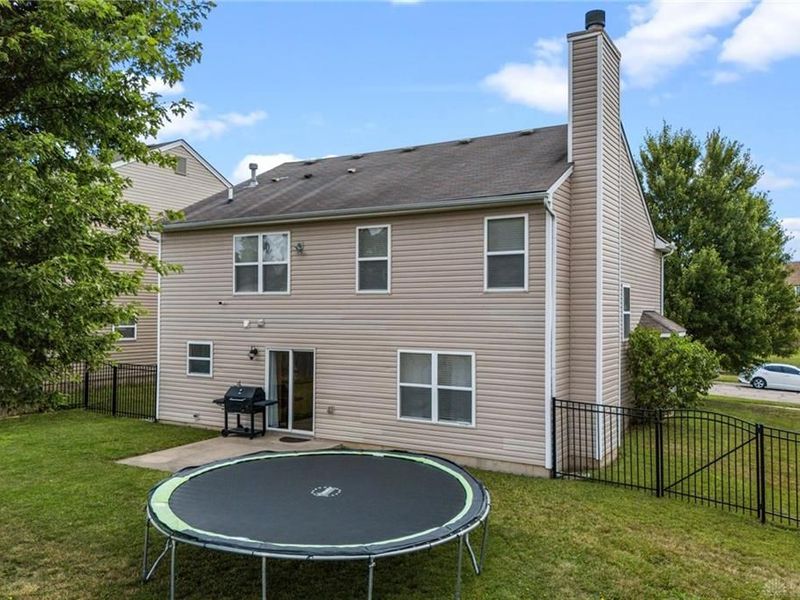 1027 Gleason Drive, Riverside, OH 45424 Photo 3