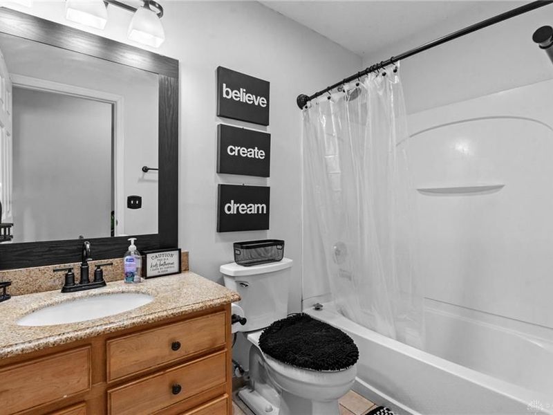 1027 Gleason Drive, Riverside, OH 45424 Photo 32