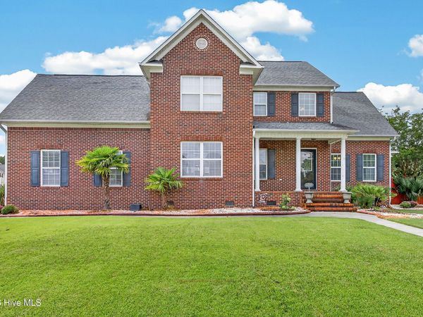 300 Londonberry Lane , Jacksonville, NC 28540