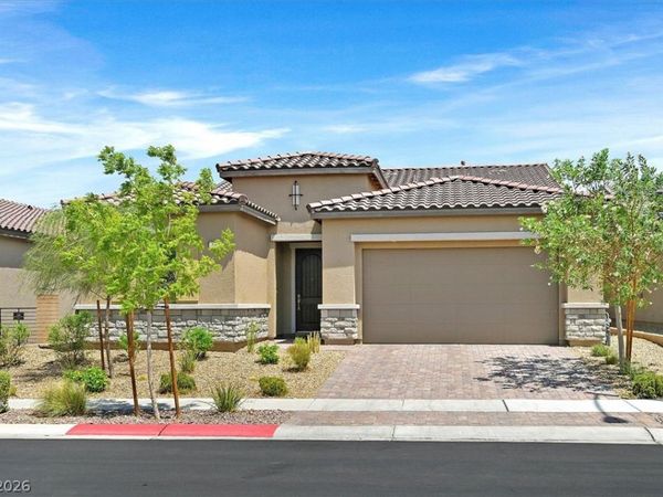 552 Comodo Street , Henderson, NV 89011
