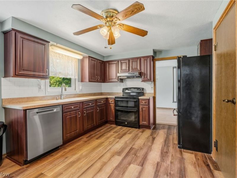850 Berkshire Drive, Macedonia, OH 44056 Photo 30