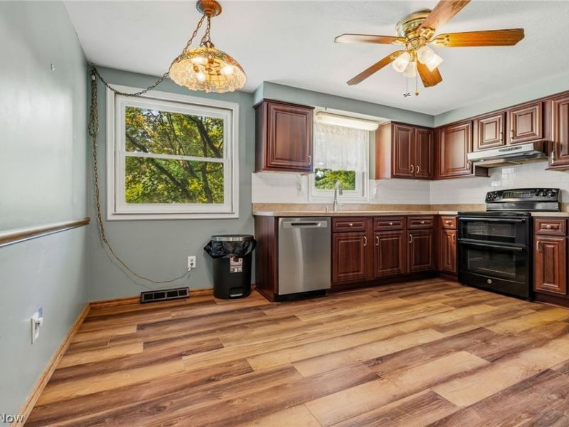 850 Berkshire Drive, Macedonia, OH 44056 Photo 31