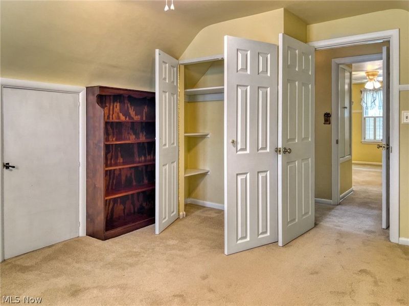 830 Monroe Avenue, Cuyahoga Falls, OH 44221 Photo 16