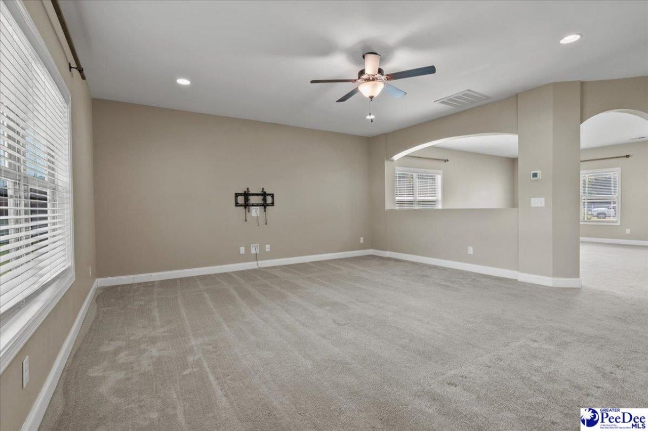 812 Fairway Drive Photo 28