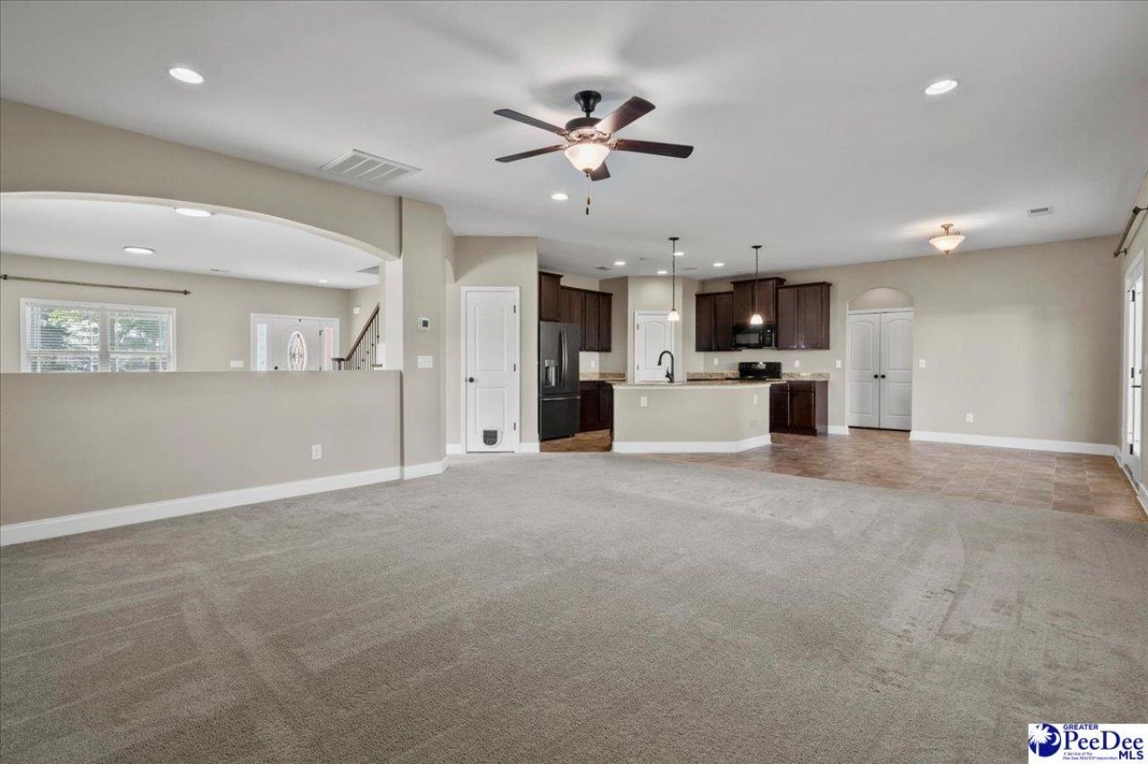 812 Fairway Drive Photo 29
