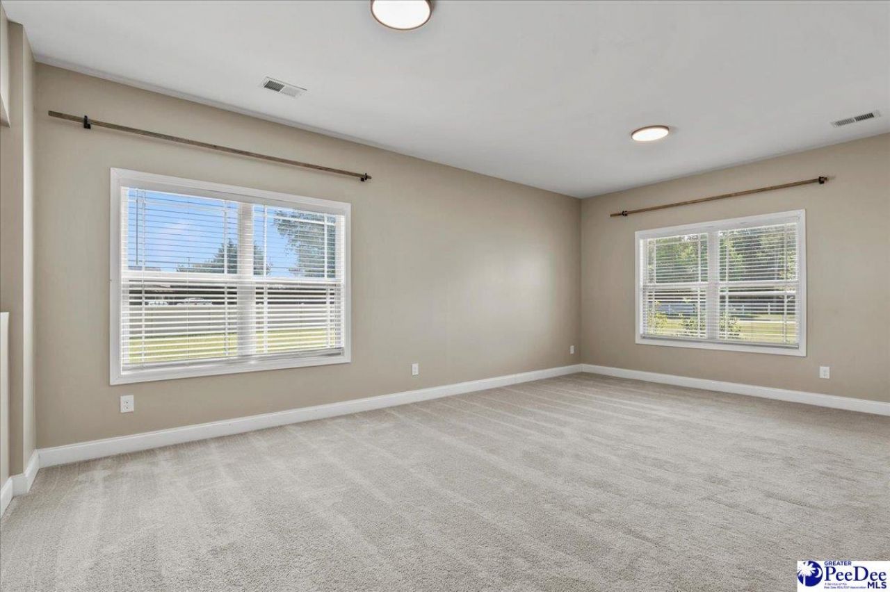 812 Fairway Drive Photo 31