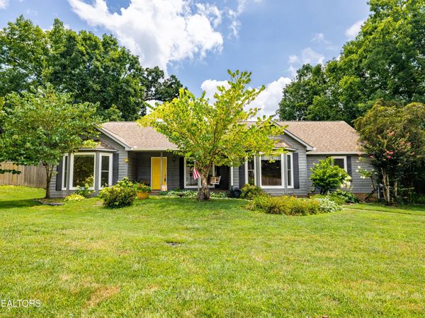 3216 Roanoke Circle, Knoxville, TN 37920