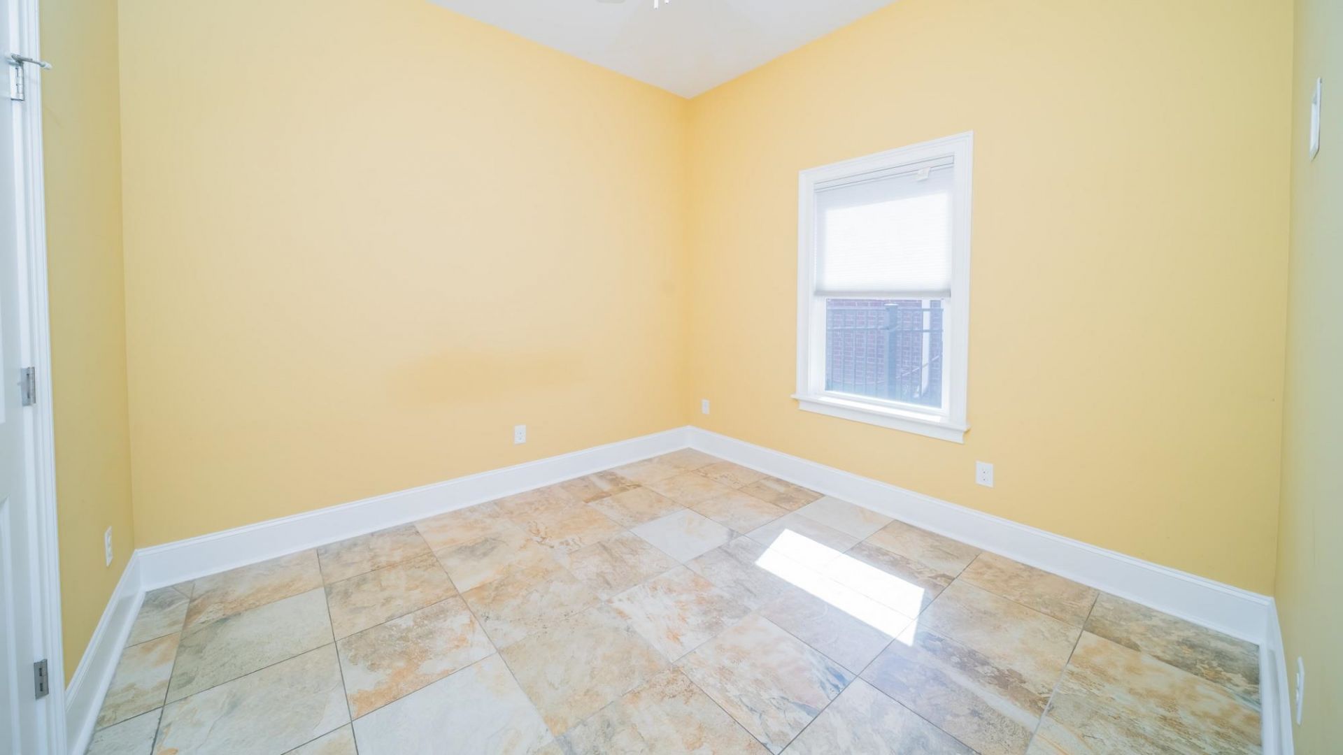 705 Fountain View Ct.  Photo 23