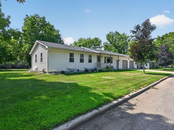 1424 Ash Street , Alexandria, MN 56308