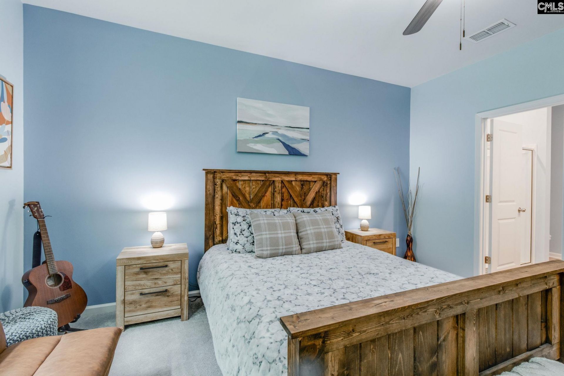 313 Fox Glen Drive Photo 13