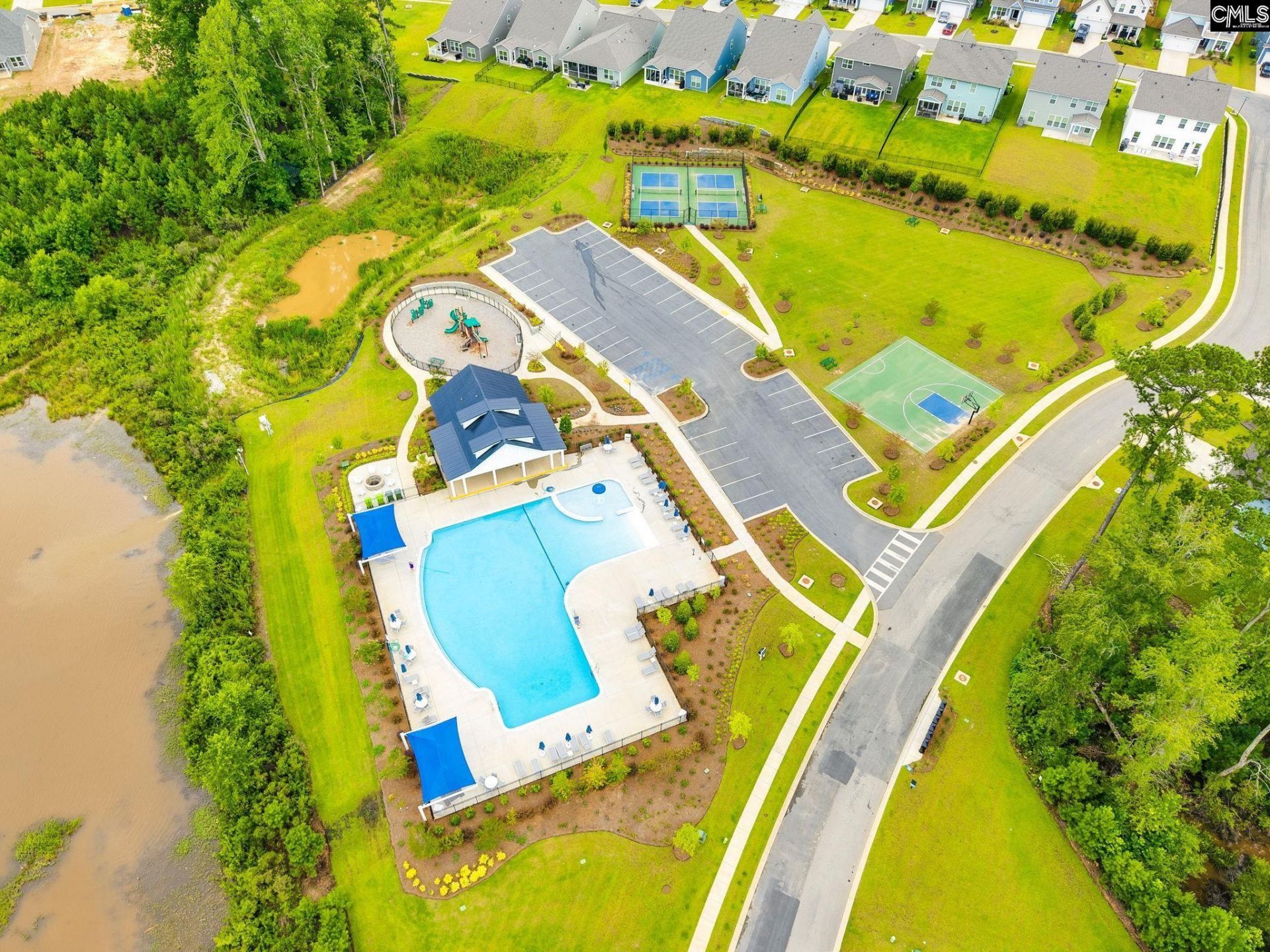 313 Fox Glen Drive Photo 31