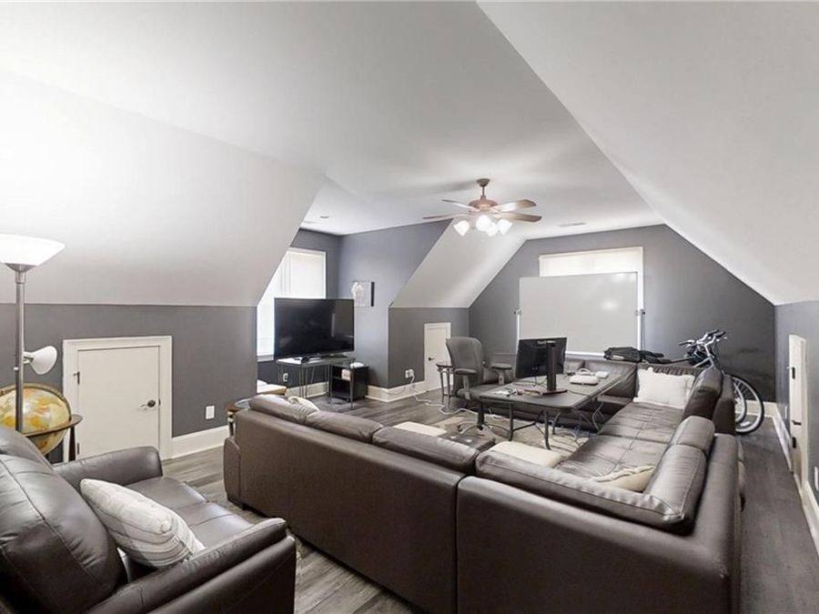 Property Image 44