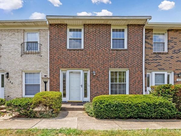 2438 Hardesty Drive S, Columbus, OH 43204