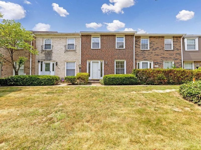 2438 Hardesty Drive S, Columbus, OH 43204 Photo 2