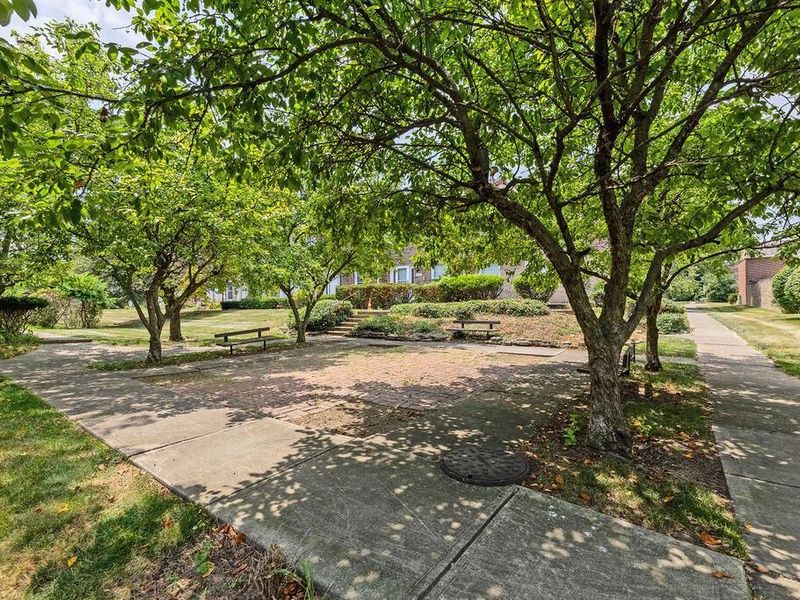 2438 Hardesty Drive S, Columbus, OH 43204 Photo 52
