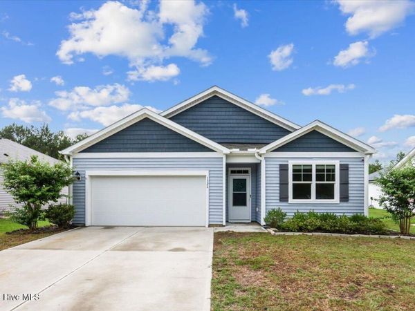 1326 Cadbury Castle Drive SE, Unit 40, Bolivia, NC 28422