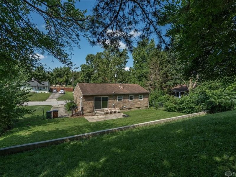1312 Hemlock Drive, Fairborn, OH 45324 Photo 12