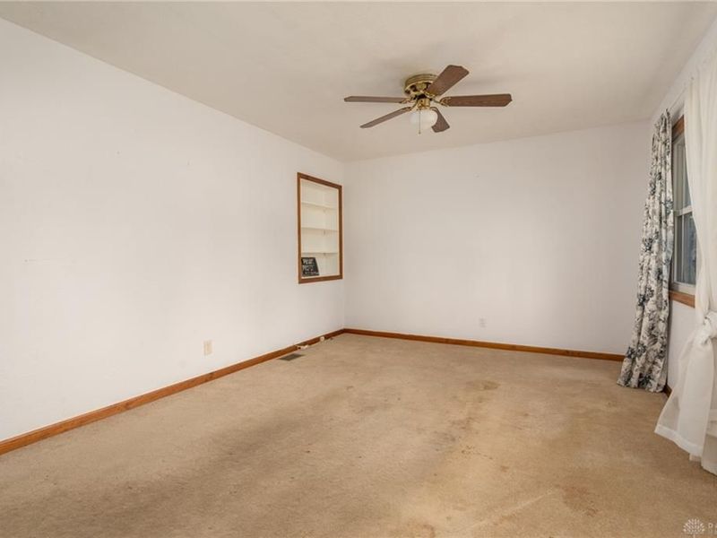 1312 Hemlock Drive, Fairborn, OH 45324 Photo 13