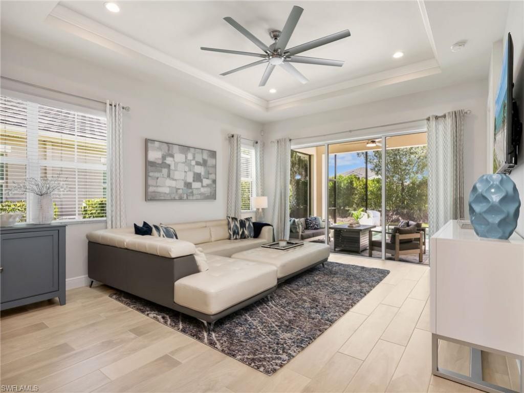 9040 Saint Lucia Dr , Naples, FL 34114 Photo